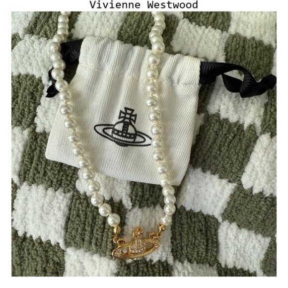 Saturn Silver Pearl Necklace Vivienne Westwood - Picture 1 of 5